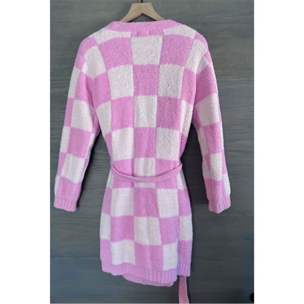 Pink Lily Checkered Robe - Picture 4 of 4